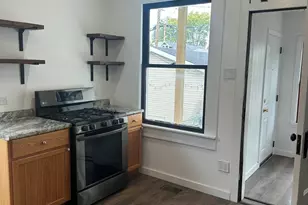 8634 S Carpenter St, Chicago, IL 60620 - Photo 8