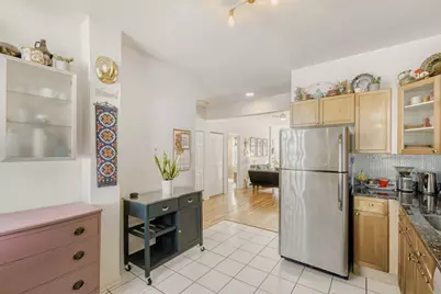 3108 W Belle Plaine Avenue #3, Chicago, IL 60618 - Photo 10