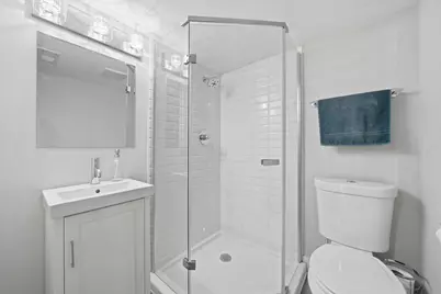 1627 N Lawndale Avenue, Chicago, IL 60647 - Photo 18