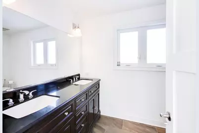 229 N Myrtle Avenue, Elmhurst, IL 60126 - Photo 24