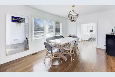 229 N Myrtle Avenue, Elmhurst, IL 60126 - Photo 10