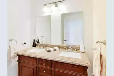 229 N Myrtle Avenue, Elmhurst, IL 60126 - Photo 32