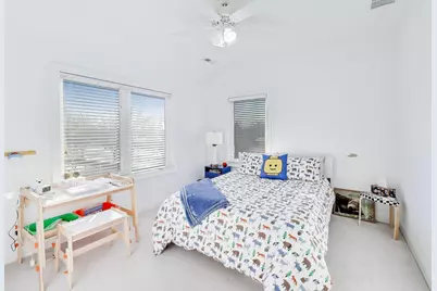 229 N Myrtle Avenue, Elmhurst, IL 60126 - Photo 28