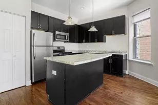 4542 S Indiana Ave, Chicago, IL 60653 - Photo 6