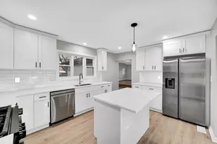 459 N School St, Braidwood, IL 60408 - Photo 4