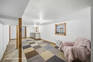 9611 S Homan Ave, Evergreen Park, IL 60805 - Photo 10