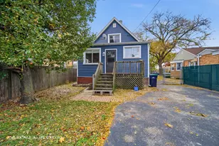 9611 S Homan Ave, Evergreen Park, IL 60805 - Photo 18