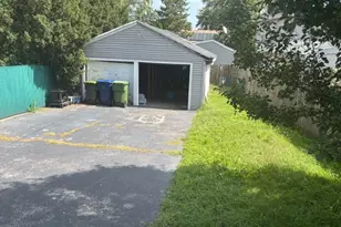 9611 S Homan Ave, Evergreen Park, IL 60805 - Photo 24