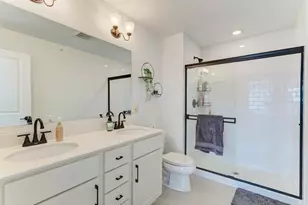 1030 Bogart St, Des Plaines, IL 60018 - Photo 20