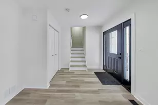 123 Kainer Ave, Barrington, IL 60010 - Photo 4