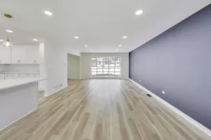 123 Kainer Ave, Barrington, IL 60010 - Photo 10