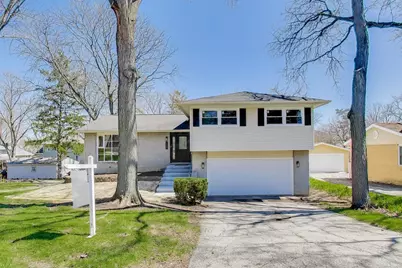 123 Kainer Avenue, Barrington, IL 60010 - Photo 1