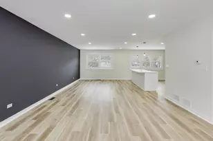 123 Kainer Ave, Barrington, IL 60010 - Photo 8