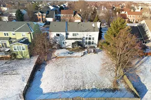 1404 Waterside Dr, Bolingbrook, IL 60490 - Photo 2