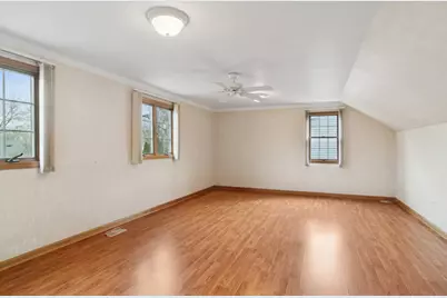 1522 E Fleming Drive N, Arlington Heights, IL 60004 - Photo 18