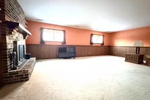 5216 Abbey Dr, McHenry, IL 60050 - Photo 6