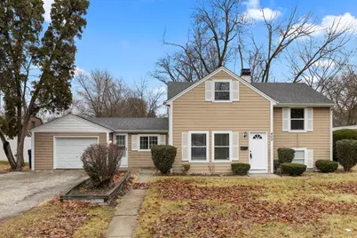 403 S Elizabeth Street, Lombard, IL 60148 - Photo 1