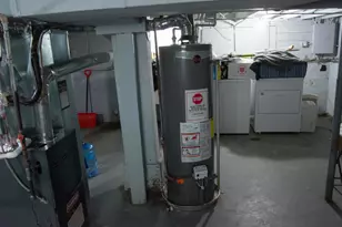 3925 Euclid Ave, Stickney, IL 60402 - Photo 10