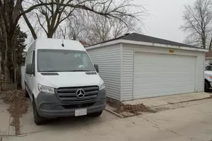 3925 Euclid Ave, Stickney, IL 60402 - Photo 16