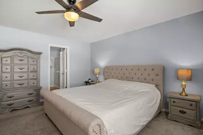 218 Middleton Court, Elgin, IL 60124 - Photo 18