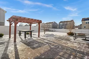 218 Middleton Ct, Elgin, IL 60124 - Photo 28