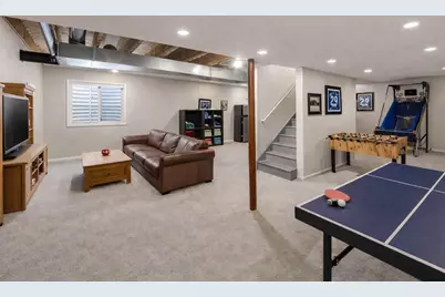 2764 Woodworth Avenue, Woodstock, IL 60098 - Photo 18