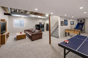 2764 Woodworth Ave, Woodstock, IL 60098 - Photo 18