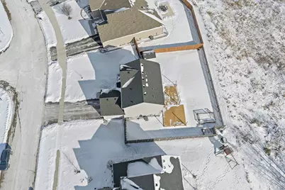 2764 Woodworth Avenue, Woodstock, IL 60098 - Photo 26