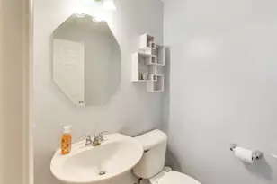 2764 Woodworth Ave, Woodstock, IL 60098 - Photo 8