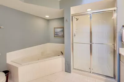 11144 Indian Woods Drive, Indian Head Park, IL 60525 - Photo 20