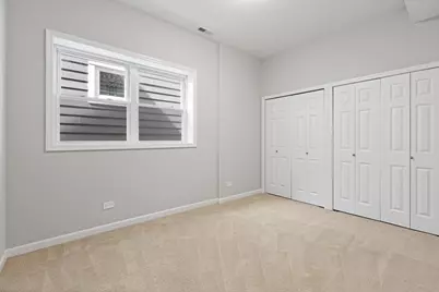 3432 W Melrose Street, Chicago, IL 60618 - Photo 12