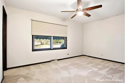 26140 N Ann Court, Wauconda, IL 60084 - Photo 6