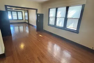 713 E 144th St, Dolton, IL 60419 - Photo 6