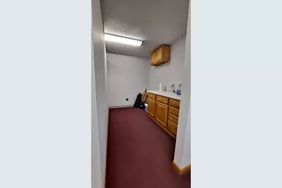 803 21st Street #C, Peru, IL 61354 - Photo 8