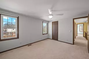 3058 Knollwood Ln, Glenview, IL 60025 - Photo 22