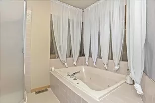 30 Coventry Cove Ct, Lake Villa, IL 60046 - Photo 14