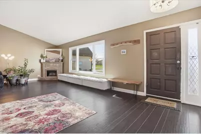 30 Coventry Cove Court, Lake Villa, IL 60046 - Photo 2