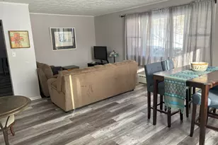 1019-1021 Bluff Pl, Marseilles, IL 61341 - Photo 4