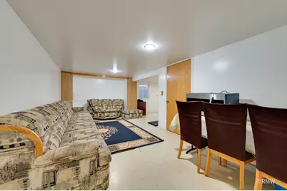 147 W Altgeld Avenue, Glendale Heights, IL 60139 - Photo 18