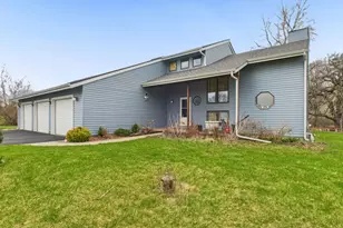 15840 Overlook Ln, Huntley, IL 60142 - Photo 2