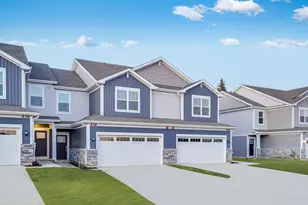 638 Cassia Ct, Crystal Lake, IL 60012 - Photo 1