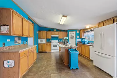 194 Sparrow Drive, Lynwood, IL 60411 - Photo 4