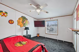 194 Sparrow Dr, Lynwood, IL 60411 - Photo 10