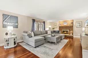 8118 Brookside Gln Dr, Tinley Park, IL 60487 - Photo 10