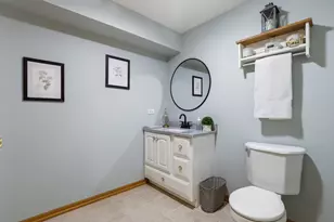 8118 Brookside Gln Dr, Tinley Park, IL 60487 - Photo 24