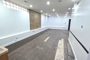 1719 W 18th St, Chicago, IL 60608 - Photo 8