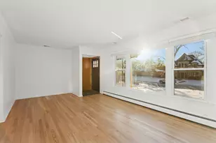 645 Justina St, Hinsdale, IL 60521 - Photo 4