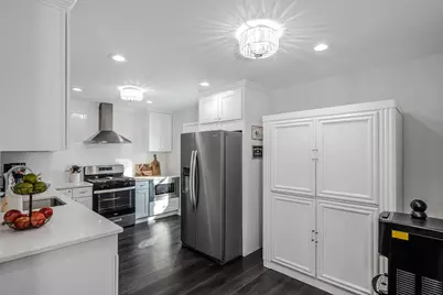 965 Independence Avenue, Saint Charles, IL 60174 - Photo 6