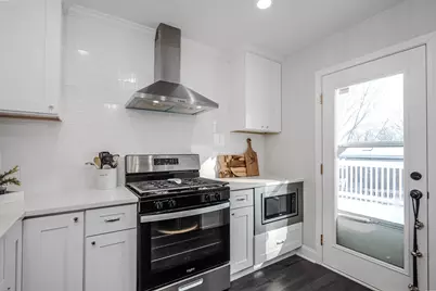 965 Independence Avenue, Saint Charles, IL 60174 - Photo 10