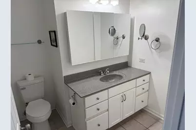 2231 Wentworth Court, Naperville, IL 60565 - Photo 10